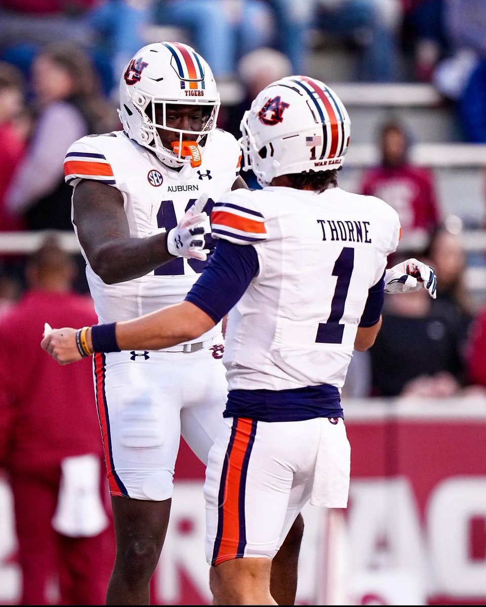 #AGTG Blessed and Honored to receive an offer from Auburn University! #godisgood <a href="/CoachHughFreeze/">Hugh Freeze</a> <a href="/KoachMak/">Corey McDonald M.S Ed.</a> <a href="/CoachAllenHC/">Courtney Allen</a> <a href="/carlos_leggins/">Carlos Leggins</a>