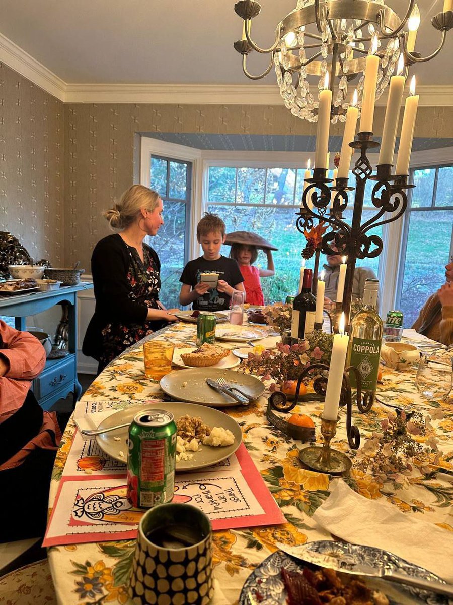 Keysahoki's tweet image. Are you a broom? Because you've swept me off my feet