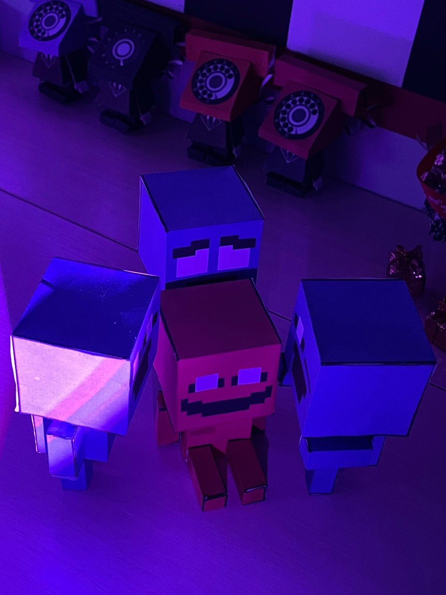 Minimalistic13's tweet photo. a couple more ☎️☎️☎️☎️
#dsaf #phone_guy #phoneguy #harrydsaf #rogerdsaf #jakedsaf #cosplay #davesport #jackkennedy #davemiller https://t.co/133vsRyVAb