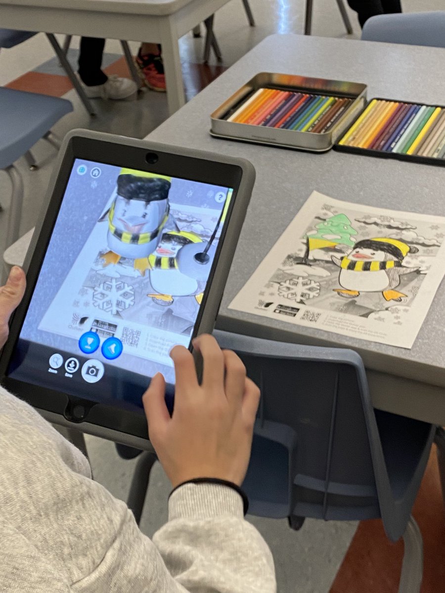 MsSchmidtTL's tweet image. The Grades 4 &amp;amp; 5P classes at @stjuliabilliart learned about Virtual Reality vs. Augmented Reality through a fun activity with their little penguin friend Penfold thanks to @quivervision📱🐧 @TPaniculam @YCDSB @DomenicScuglia