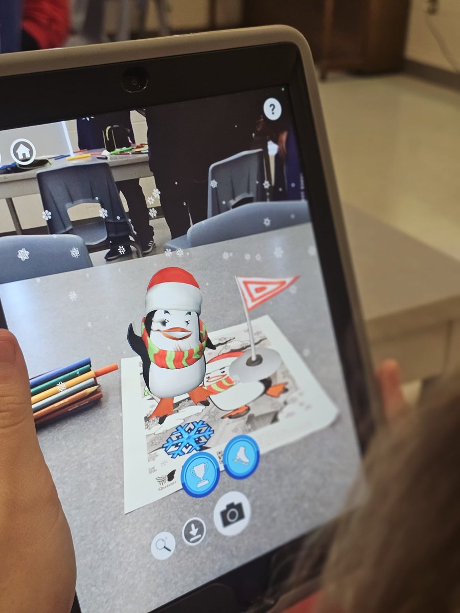 MsSchmidtTL's tweet image. The Grades 4 &amp;amp; 5P classes at @stjuliabilliart learned about Virtual Reality vs. Augmented Reality through a fun activity with their little penguin friend Penfold thanks to @quivervision📱🐧 @TPaniculam @YCDSB @DomenicScuglia