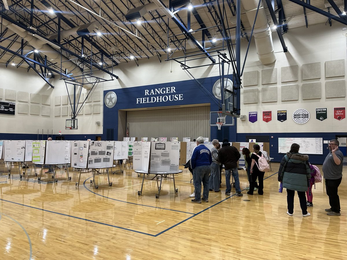 PWilliamsRPIMS's tweet photo. RPIMS 7th and 8th grade scientists led by Ms. Bayles, Mr. Van Y, @momma2mingbu, and @MrLGobel compete and show off the results of their hard work at the RP Science Fair! #WarrenWill make sure our students have memorable learning experiences!#RPIMSRocks 3/4 https://t.co/lLHfutTGEW