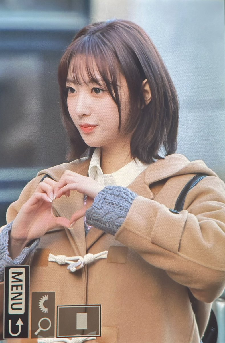cpr0221's tweet photo. 240119 프리뷰
코트는 사랑입니다🫶
#H1KEY #하이키 #RIINA #리이나 https://t.co/DTQgU3WJgA