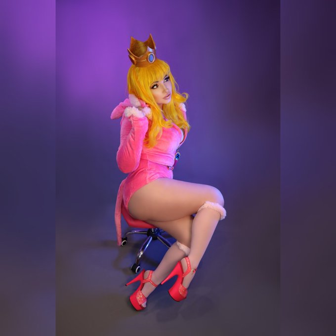 Where's Mario when you need him? 🤔 Outfit by @mobbunny1  @hmc4hmc  go give them a follow 🫶🏻 Crown by<a class="tags" target="_blank" title="On Twitter" href="/?out=eyJ0eXAiOiJKV1QiLCJhbGciOiJIUzUxMiJ9.eyJpYXQiOjE3MjA3ODk3OTUsImlzcyI6InR3cG9ybnN0YXJzLmNvbSIsIm5iZiI6MTcyMDc4OTc5NSwiZXhwIjoxNzUyMzI1Nzk1LCJyZWRpcmVjdF91cmwiOiJodHRwczovL3R3aXR0ZXIuY29tL21vYmJ1bm55MSJ9.yUPDazagUMHT0NefyWe7X6JqTx06VRYkRtIw1P8CUGkLEur3upJyvqCO9YIIUsnY5ZsgQDQiMs8uzNEs34gLHQ">@mobbunny1</a><a href="/tag/megaravibes"class="tags"><span>#megaravibes</span></a>