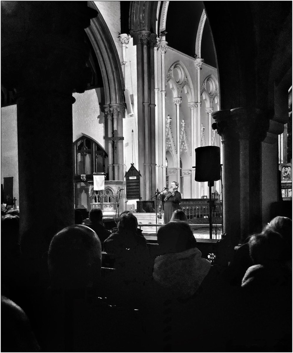 Dadgad0's tweet photo. ⁦Special night meeting @elizacarthy⁩ at St Andrew’s Church, Hertford, 18th January 2024. Thank you for signing all my records! https://t.co/SpaazFTWrZ