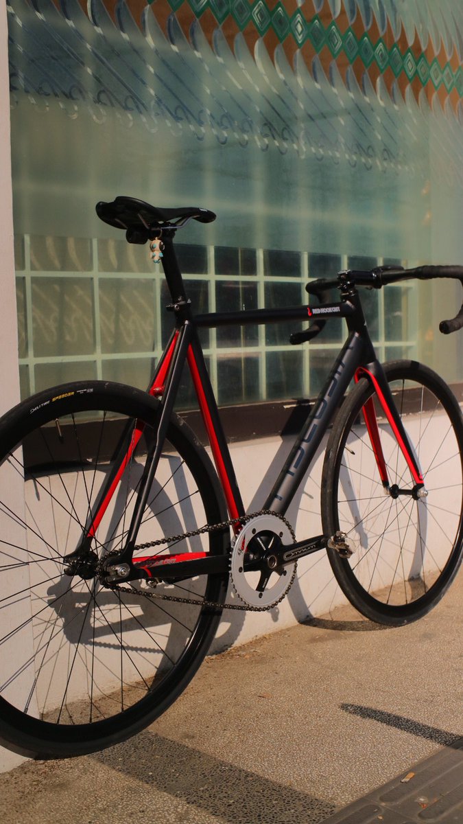 PostinganBU tweet media