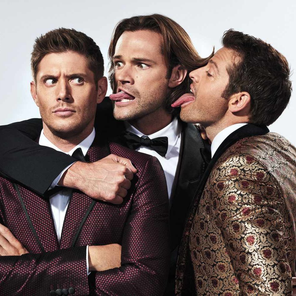 sboficial's tweet photo. Uma nova temporada de Supernatural com o retorno de Jensen Ackles e Jared Padalecki está sendo discutida.