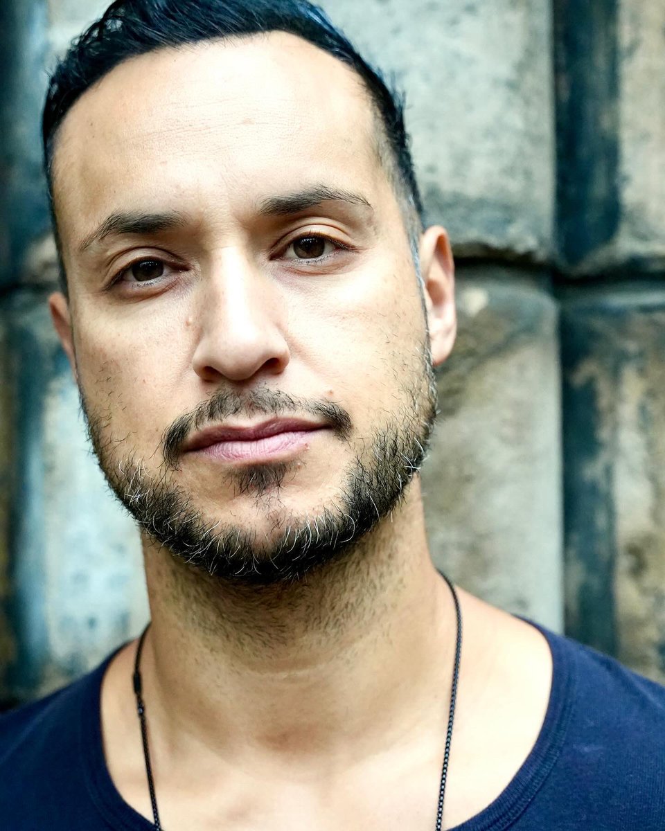 Jaylen_Moore's tweet image. Some new headshots taken by the wifey @BrittSarkisian 📸
It’s time to go back to work! 🎭🎬

-
#MENA #SouthAsian #Latino #Hybrid #Actor #LoveWhatIdo