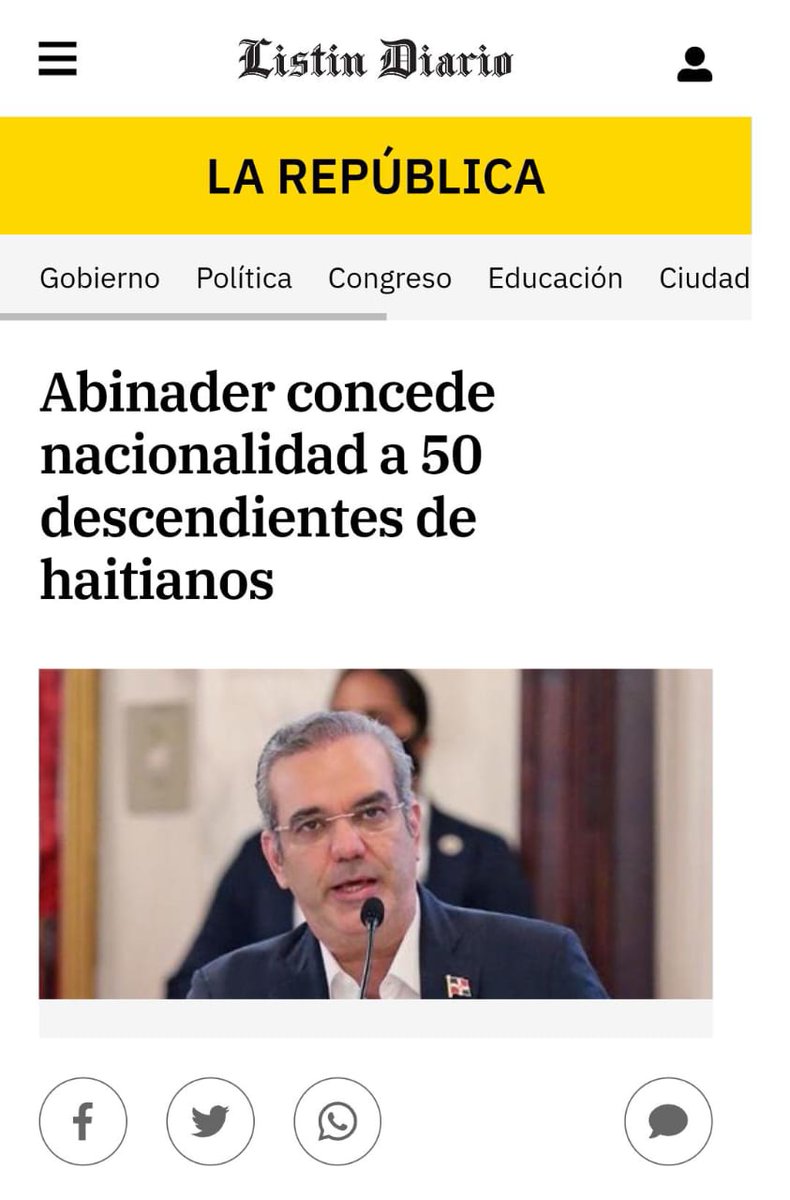 La ciudadanía no se otorga en la #RD sino es por sangre uno de los dos padre tiene que ser dominicano, eso que ha hecho ese #PRESIDENTE es un acto de #TRAICIÓN, a nuestra #Constitución  en su art. 18. Por eso le cabe #cárcel de 5 a 40 años y  y la nacionalidad   según el art.23.