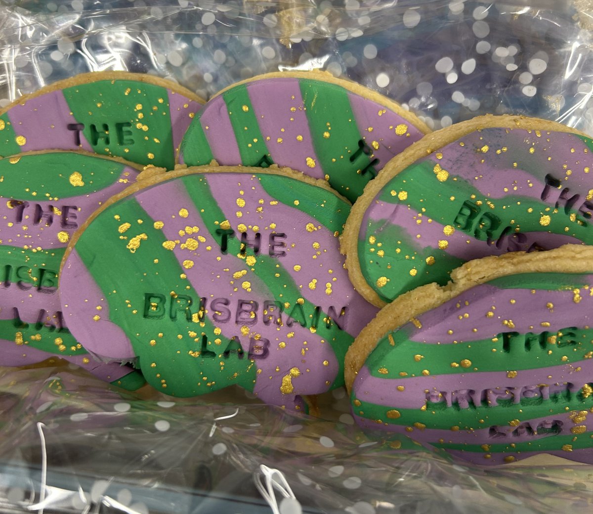 Investigating the impact of fondant on lab meetings...