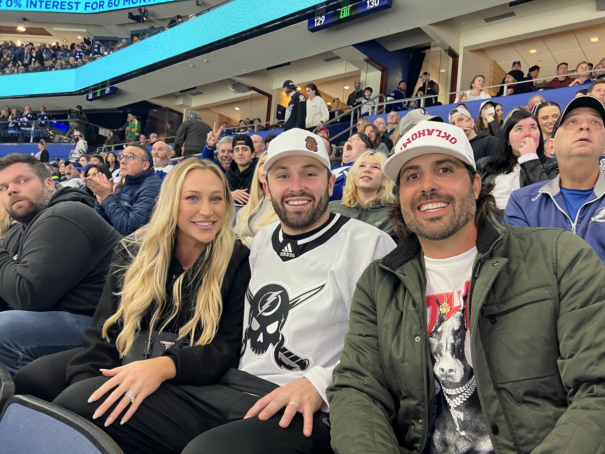 TBLightning's tweet image. QB1 in the house! 🏴‍☠️

@Buccaneers | #TeamTampaBay