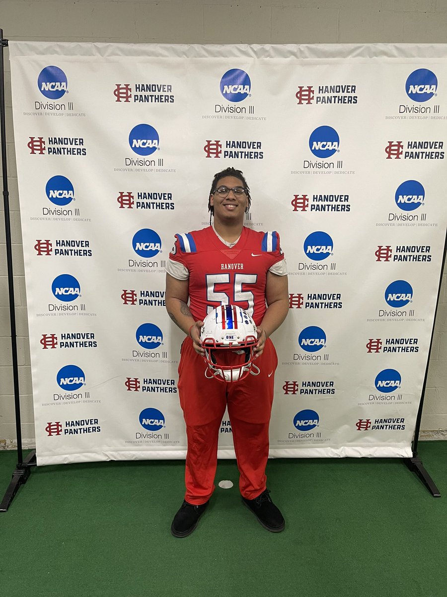 After a great conversation and visit with <a href="/HanoverFTBL/">Hanover Football</a> I am blessed to receive an offer from @CoaSmith53_  and <a href="/MTHEO12/">Matt Theobald</a>