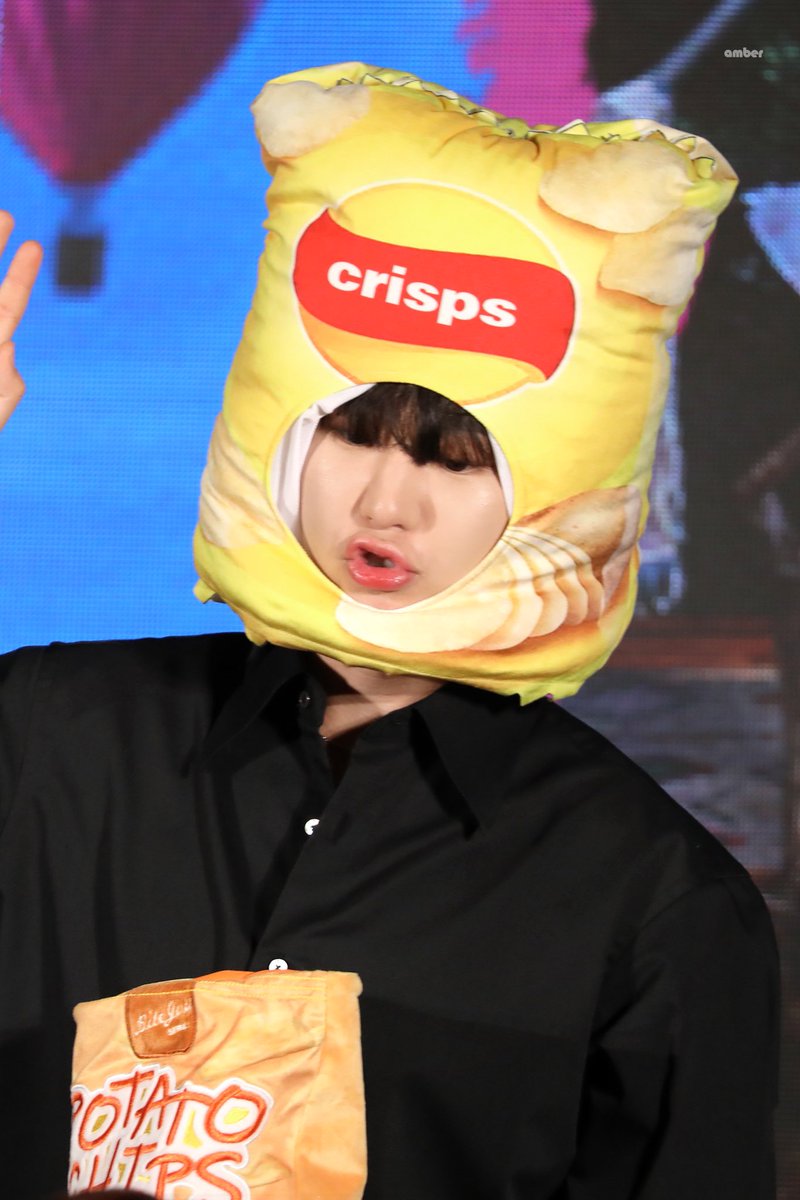 1am_ber's tweet photo. 240118 마카오 이즈위 팬싸

#SEVENTEEN #세븐틴 
#HOSHI #호시

포테이토칩 🥔 https://t.co/Z12hU4Wa9m