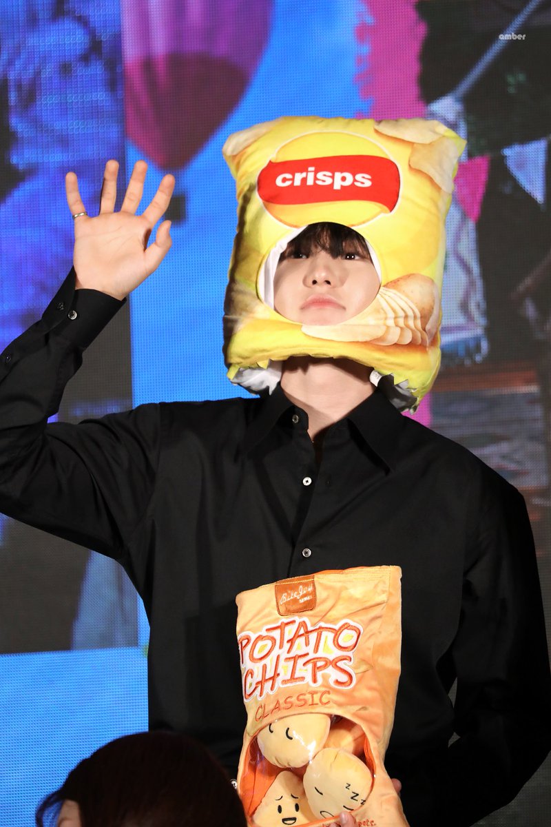 1am_ber's tweet photo. 240118 마카오 이즈위 팬싸

#SEVENTEEN #세븐틴 
#HOSHI #호시

포테이토칩 🥔 https://t.co/Z12hU4Wa9m