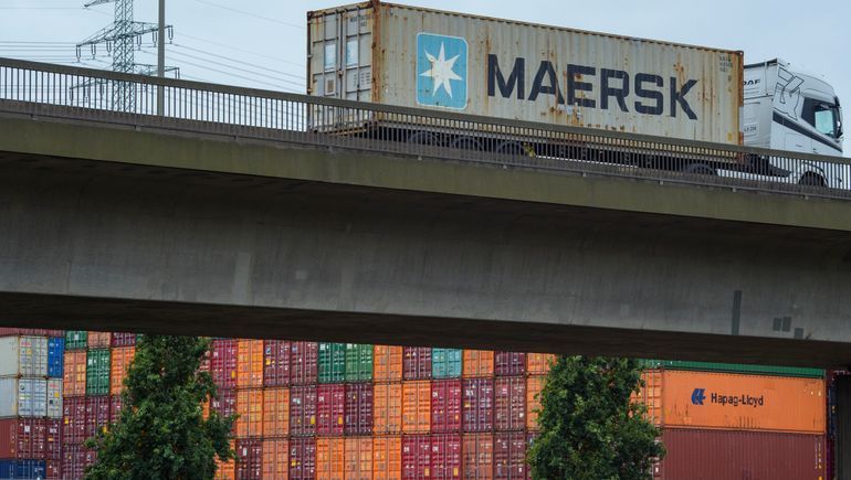 'Maersk, Hapag-Lloyd to form operating partnership after 2M alliance ends' - - #supplychain #news buff.ly/3O6gHIW