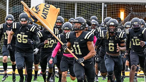 After a great visit I’m blessed to receive my 7th offer from West Virginia State University! @dldarst <a href="/TerryRollins72/">Terry Rollins</a> <a href="/PPJSHSFootball/">Big Blacks Football</a> <a href="/CoachPenn/">John Pennington</a> <a href="/coachbuckle/">B.J. Buckle</a>