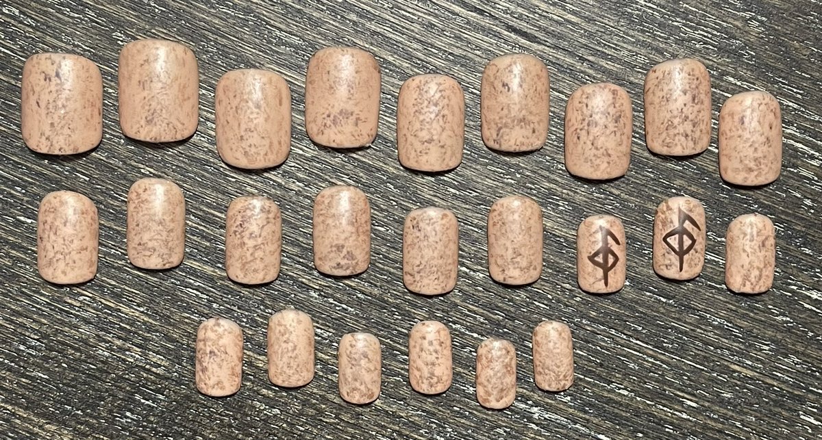 nailsmdpressons's tweet photo. These matte stone with protection symbol were commissioned for a cosplay artist and had a blast corresponding with her to get them just like she wanted 🫶💅🏻🖤🩷 https://t.co/gQxNVXtBij