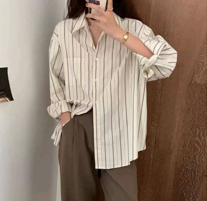 btflfairy's tweet photo. striped shirt
— a thread https://t.co/Ph4y9s9srI