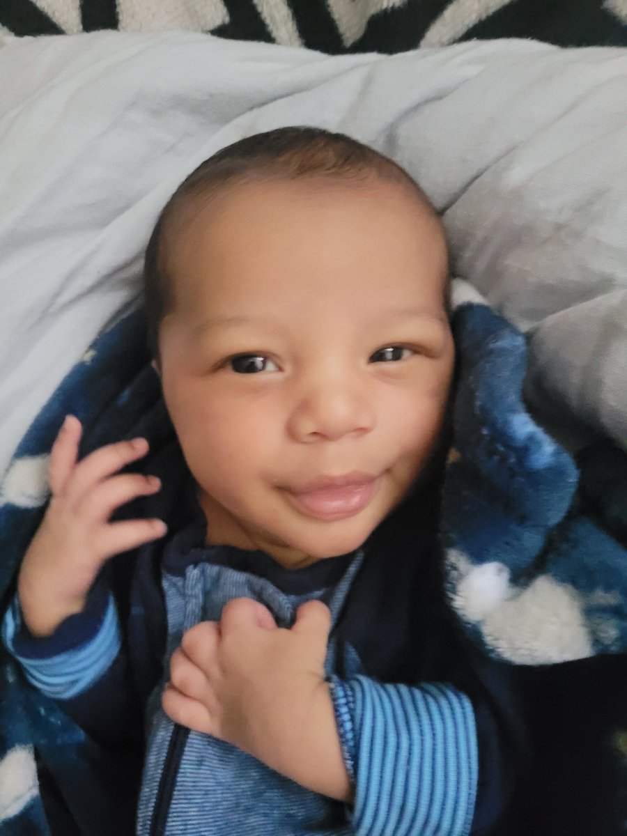 AmandasFault's tweet photo. What just happened in this kid's diaper is truly unfortunate; might be a crime against humanity; if I didn't know better, I might think it was a personal attack.. but, with a face like this, I guess he can do whatever he want....

#LittleKing 👑
#RainbowBaby 🌈
#AfterTheStorm ⛈️ https://t.co/jkBb2CgKy9