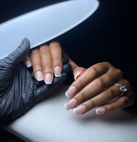 npdirect's tweet photo. Perfection 😍 A classy and chic look created by @nailsby_harieva

Using French White by Halo

Who loves this set? Comment below! 

Shop now on Nail Polish Direct with Free UK Delivery on all orders. Next Day Delivery available 🤍 #npd #nailpolishdirect #npdirect #frenchnails https://t.co/bKpcoc6vY3