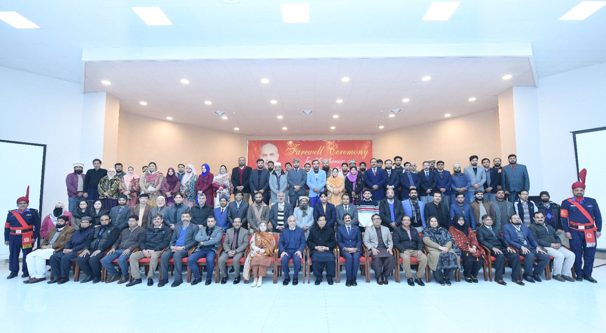 milkvaluechain's tweet photo. Farewell tribute to the worthy Vice Chancellor UVAS, Prof. Dr. Nasim Ahmad (S.I.), held at UVAS Ravi Campus Pattoki. https://t.co/Zd0mcSqxac