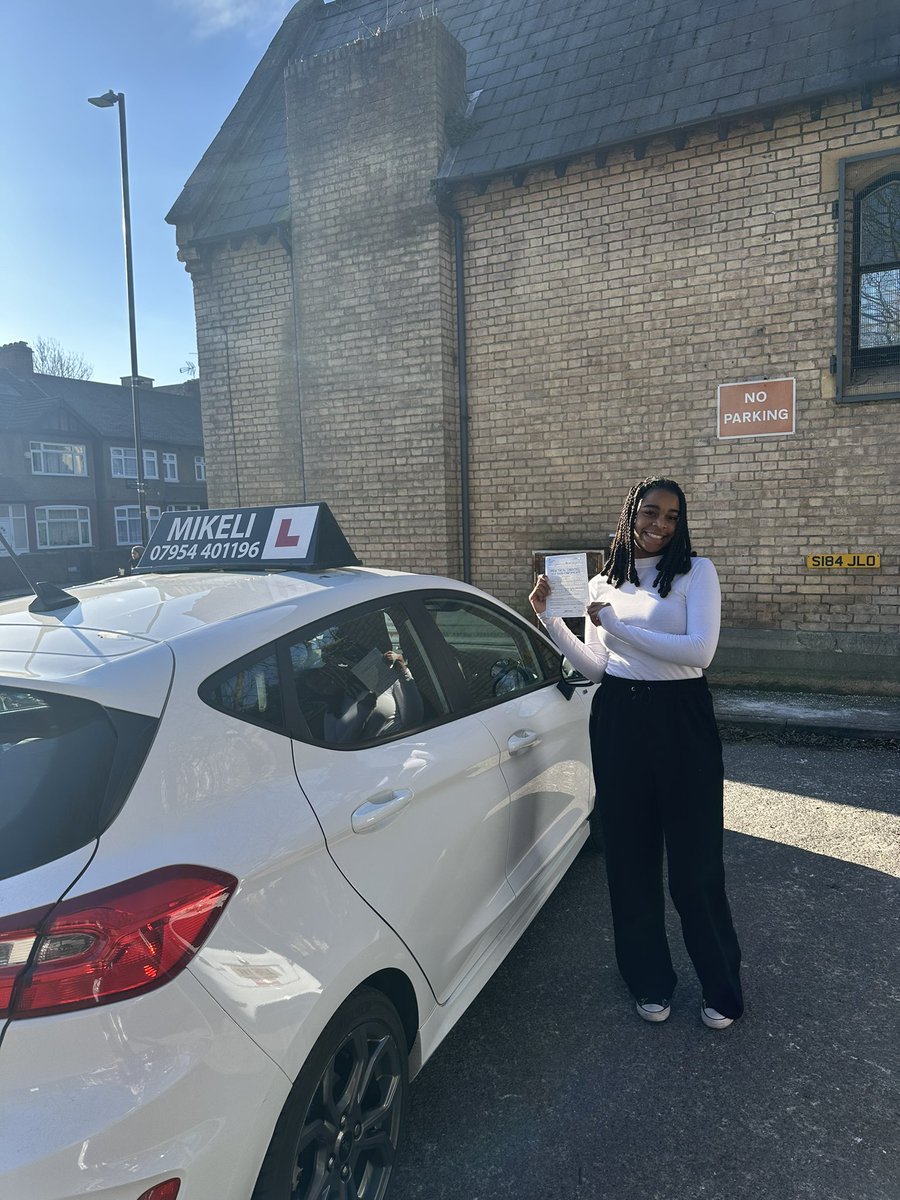 Mikelidriving's tweet photo. Congratulations to Aurelia who’s passed her driving test at 1st attempt. 18/1/24 @11:11 enjoy your licence. I wish you safe driving. Looking forwards to teaching your twin sister soon. Best wishes 😊

#pass #passedmydrivingtest #1sttimepass #newdrivers  #drivinginstructor https://t.co/mgzhDrcQRa