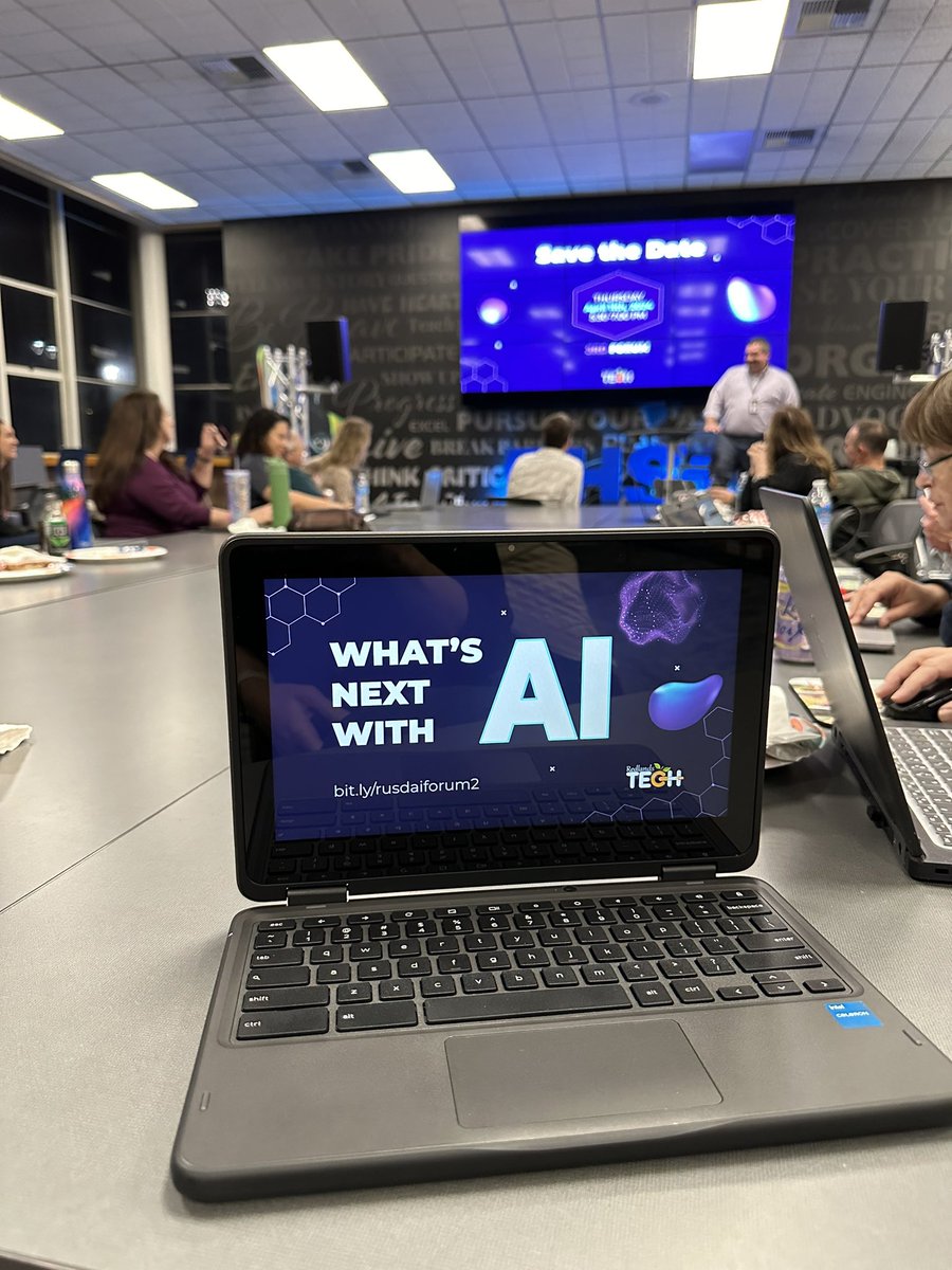 Exciting evening delving into the world of Artificial Intelligence 🤖💻 🤯 Great job <a href="/RedlandsInTech/">RUSD Instructional Technology</a> 👏 
So many amazing tips … the sky’s the limit with AI!
<a href="/RedlandsUSD/">Redlands USD</a> <a href="/RedlandsUSD/">Redlands USD</a> #ArtificialInteligence #AI