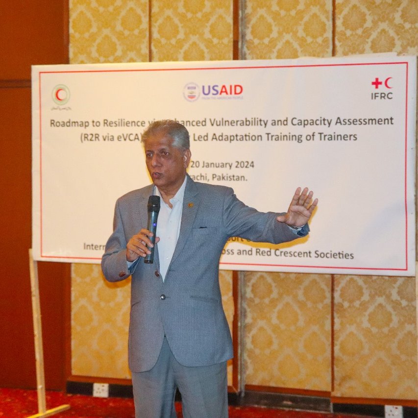 prcsindh's tweet image. Pakistan Red Crescent Sindh Provincial Secretary conducted a session on the journey of VCA to IVCA and now eVCA. He emphasized on the partnerships and integration with others to put joint efforts together to make vulnerable communities more resilient. #prcs #prcsindh