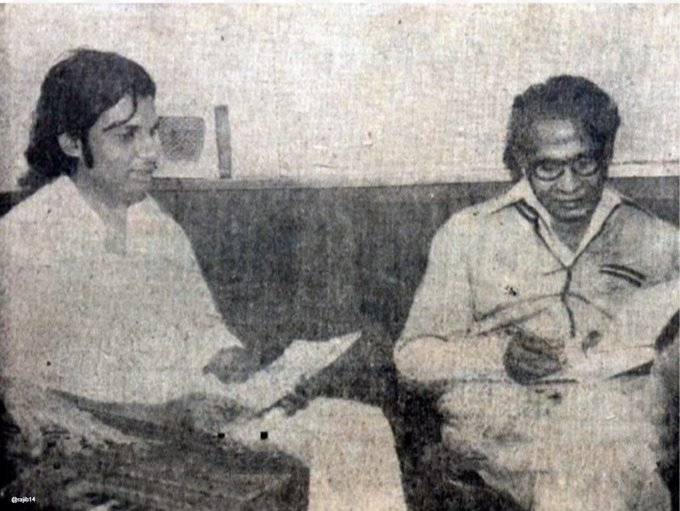 rajib14's tweet photo. @manishm1942 @SrBachchan @juniorbachchan @Partho701 @ManishK89979565 @ShubhadipMajum9 @raj20k @DrAnilLoveAB @MaheshBSolanki4 @PravsAhuja19 @aspalod @EfvijayKumar @GangulySunetra @bhambhaniheenad @xhobdo @DrManojMehta 🙏Great #Literature Poet #Padmabhushan Dr. #HarivanshRaiBachchan ji's 21st #Death Anniversary🙏seen here with @drkjyesudas
ji during the recording of #Alaap @SrBachchan
@VintageMuVyz @longliveyakuza
@MosesSapir @DrAnilLoveAB
@arkomajumdaref @vittalbalaji
@ShubhadipMajum9 https://t.co/E0b8ziQ7GE
