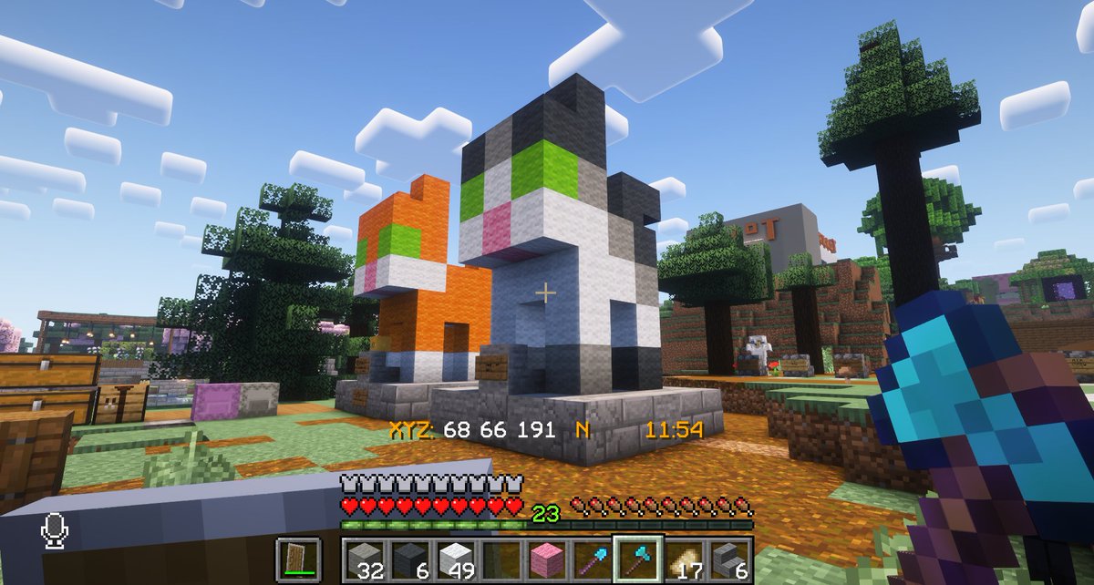 JosiahSchaefer's tweet photo. @GTWScar Added a cat statue to our spawn area in honor of Jellie. https://t.co/w2afbq8OP2