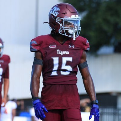 RPHS_FB's tweet photo. S/O to @Coach_C_Speed and @TSUFootball for stopping by Ridge Point to recruit &amp; evaluate our players!
#RecruitRP #BuiltDifferent
#RPDNA🧬 https://t.co/ICTeCwpW7K