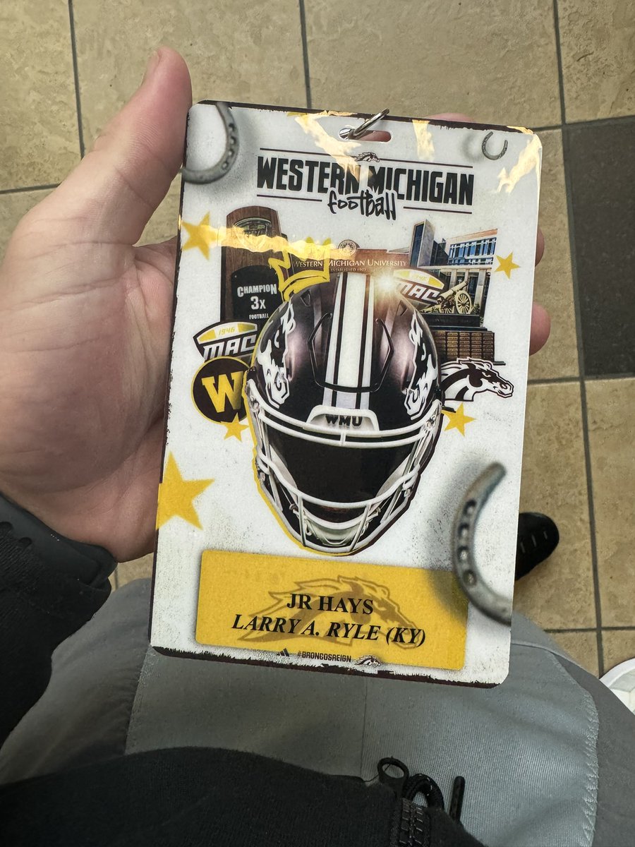 _jrhays's tweet image. After a great phone call with coach @CoachReid_ I would like to announce that I have received my first division 1 offer/opportunity as a preferred walk on (PWO) at the university of Western Michigan. @CoachLT39 thank you for all love and hospitality coach! @CamAllenFB…