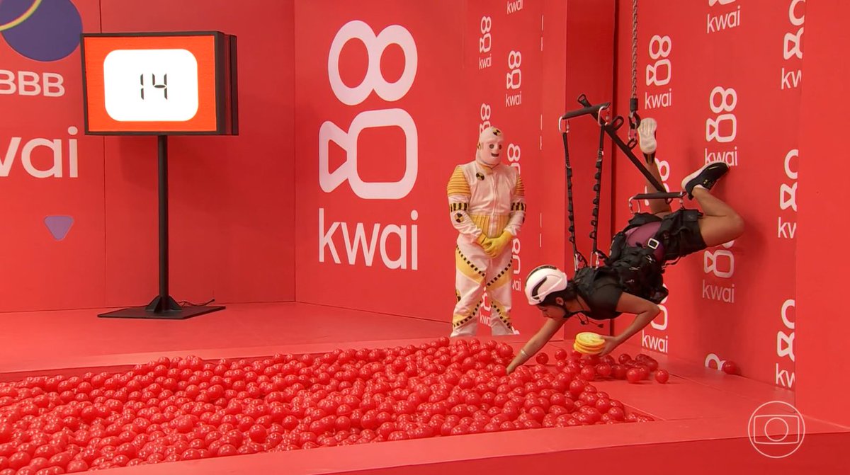 goleadadazoeira's tweet photo. essa prova do kwai entra facilmente no top 3 PIORES PROVAS da história do BBB

kkkkkkkkkkk bagulho simplesmente não funciona 

#BBB24 https://t.co/uQaH9YXdZB