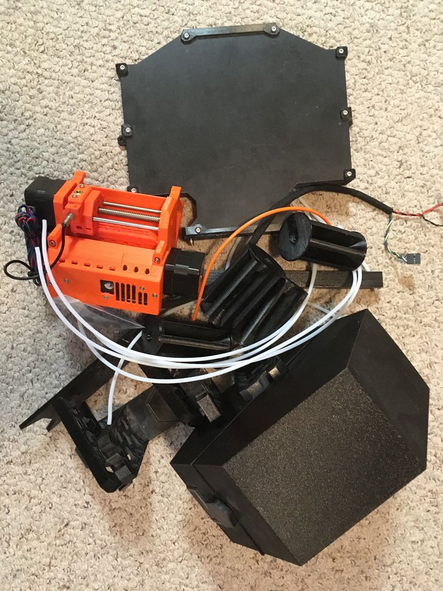 Rumbledethumps's tweet photo. "Fixed" my @Prusa3D MMU2 today. https://t.co/im5M3n6Y71