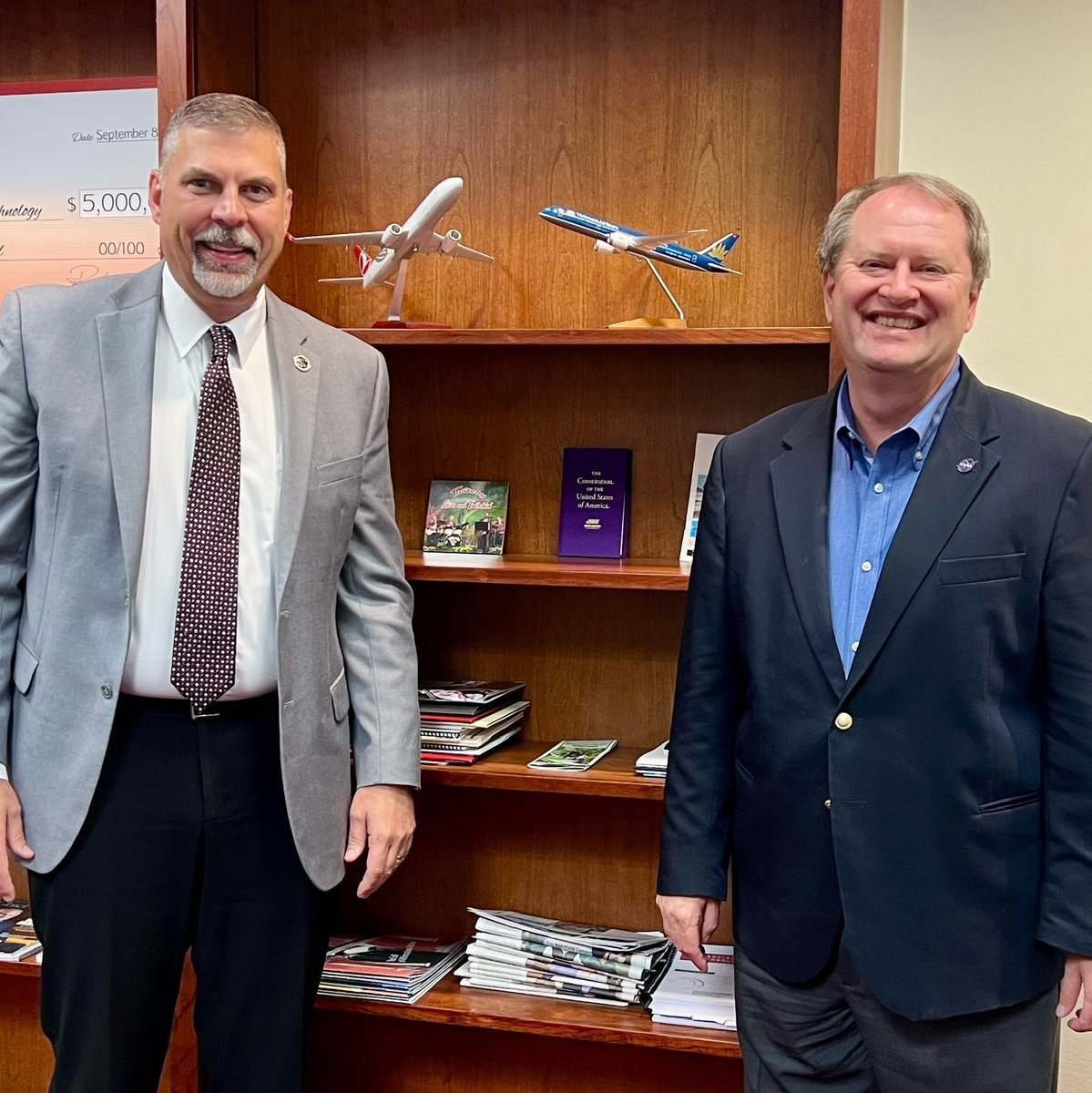 John Z. Kiss tweet media