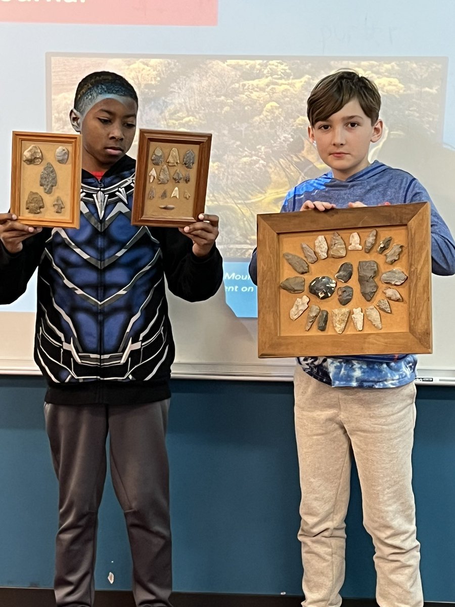 One of my students brought in some Native American artifacts to share! I love when my students get excited about what we are learning! <a href="/DeerParkAmity/">Deer Park Amity</a> #ohiohistory <a href="/DeerParkSchools/">Deer Park Schools</a> #socialstudies #4thgrade