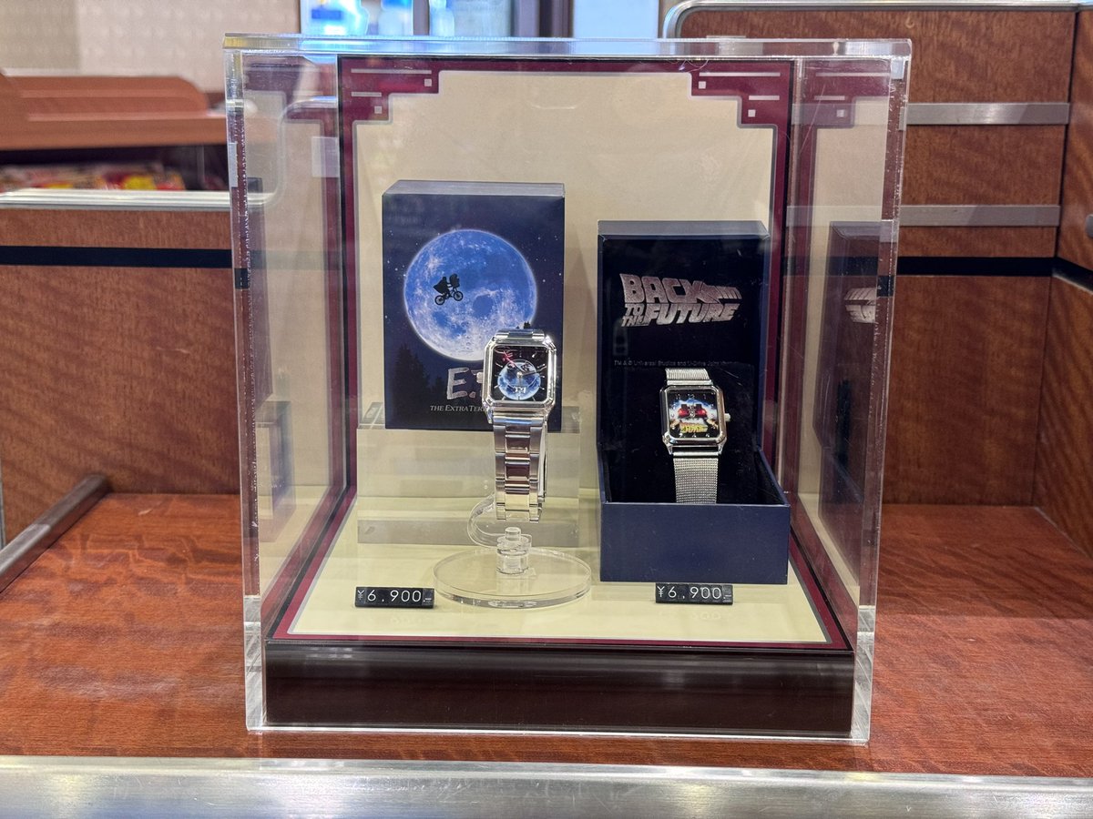 新発売！ あの名作『E.T.』と『バック・トゥ・ザ・フューチャー』の2作