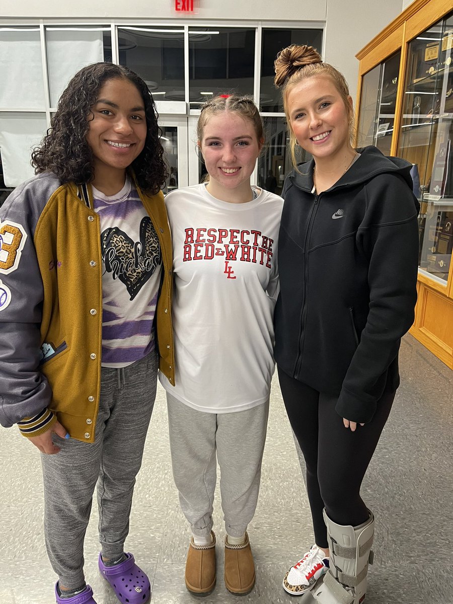 Love getting to see teammates!! <a href="/ok_royallegacy/">Oklahoma Royal Legacy Basketball Club</a> <a href="/Serenity_Go3/">Serenity Golightly</a> <a href="/Reesecarp2/">Reese Carpenter</a>