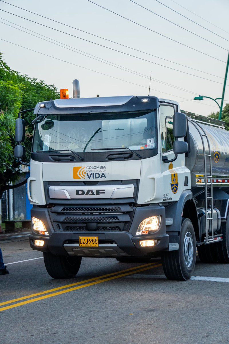 #ComunicadoDePrensa | @UNGRD 📰

La #UNGRD entrega 40 nuevos carrotanques para el abastecimiento de agua en La Guajira.

Más información 👉🏽bit.ly/3u4KOtq