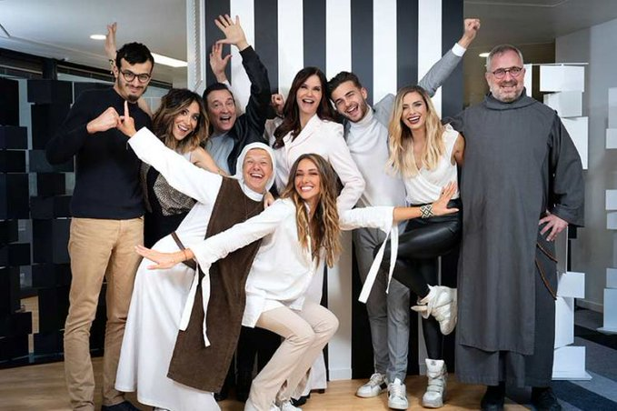 MarieMarilou_'s tweet photo. #BienvenueAuMonastere @FABIENNE_CARAT @ClaraMOfficiel @WespiserD #SimonCastaldi #PaulElKharrat @JMGenereux le 2ème épisode diffusé vendredi 19 janvier 2024 sur @C8TV (vidéo) https://t.co/b03hByRaLm https://t.co/vbtqJ1s0qo