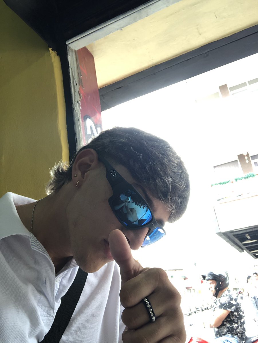 itsnot_juan's tweet photo. 🤷🏻 https://t.co/k2DZ7T2ssS