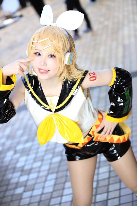 Twitterのコスプレ画像29