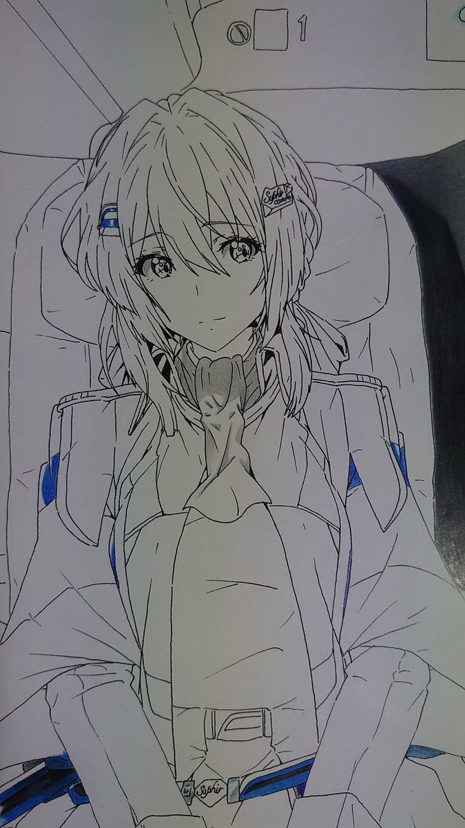 正装と水着を同時並行で描く
鉄道絵師
車両自体は出ないけど() 