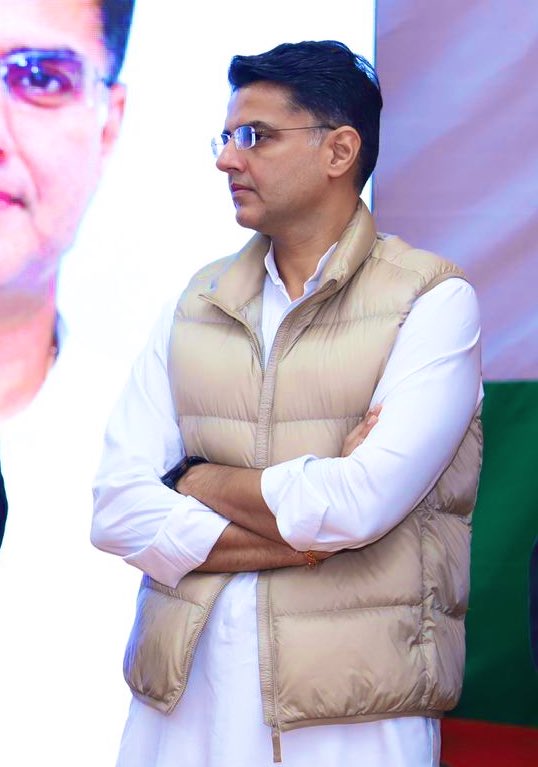 LakhrajAwana's tweet photo. किसी मनुष्य का स्वभाव ही उसे विश्वसनीय बनाता है, न कि उसकी सम्पत्ति । @SachinPilot https://t.co/qyEsu5Y7zo