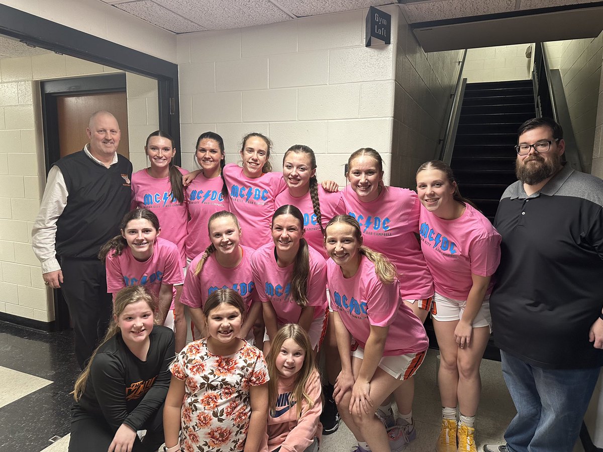 Showing our support for the <a href="/Lions/">Detroit Lions</a> and <a href="/DanCampbellGOAT/">Trajan Langdon</a> for our game tonight. Good luck this weekend! <a href="/amonra_stbrown/">Amon-Ra</a> <a href="/aidanhutch97/">Aidan Hutchinson</a> <a href="/Samlaporta/">Sam LaPorta</a> <a href="/AlexAnzalone34/">Alex Anzalone</a>