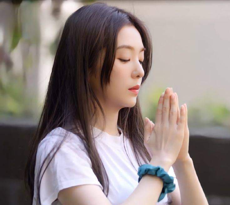irehnebae's tweet photo. @drkyeom_ Selamat pagi menjelang siang dirga! Sudah sarapan belum? Ini aku bagi cemilan. Semoga harimu menyenangkan 😙 https://t.co/pwJXcGU76M