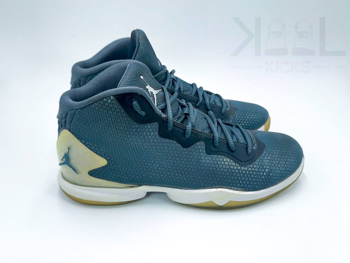 KuuLKicks_GH's tweet photo. Air Jordan Superfly 4 
Condition: THRIFT
👟 US 11 UK 10 EUR 45
🏷️ 330GH¢
🚚 Delivery at a Fee
📱 0540934709 https://t.co/pi8eAdJpWa