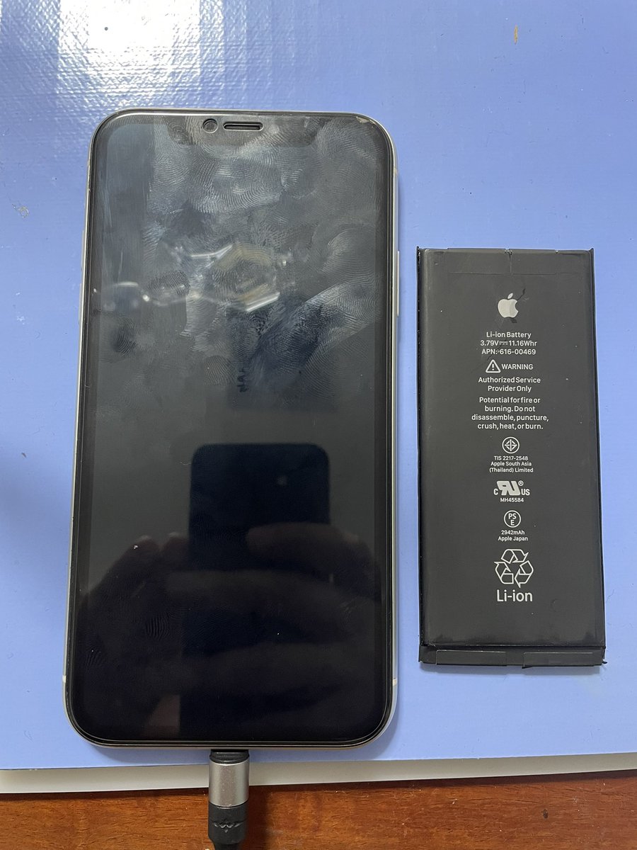 iPhone XRのバッテリー交換をしました♪ 寒くなるとバッテリーの調子が悪くなりがちです。雪が降る前にバッテリー交換をオススメします。
 #スマホ修理 #米子 #皆生 #倉吉 #日吉津 #PC修理 #iPhone #スマホ #android #iPad #PC #QQ修理