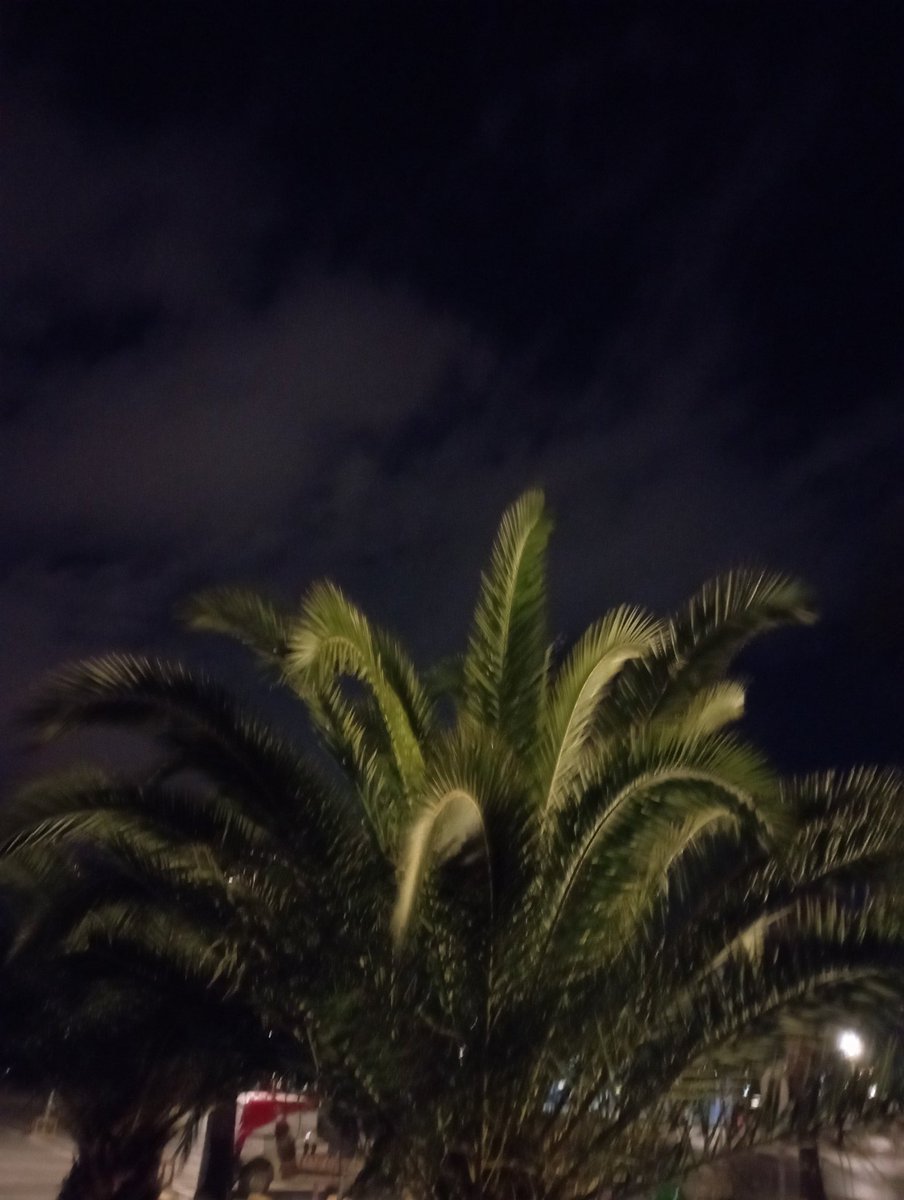 Günaydın hayırlı cumalar
Arkadaşlar ❤🌹❤🌹❤