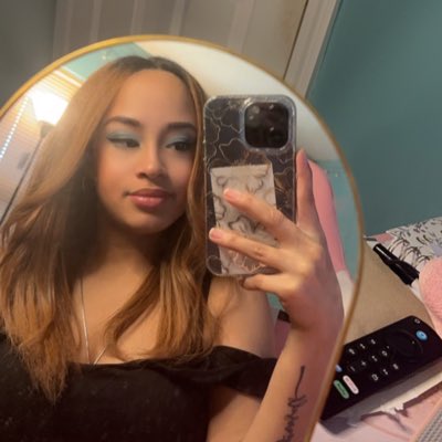 JackieeeC18's tweet photo. #NewProfilePic https://t.co/FGHSSWyNob